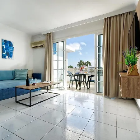 Apartment Ld 2 Bedrooms Apartment, 500m From The Beach, Swimming Pool *
